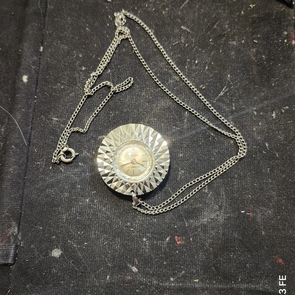 Vintage Lucerne Pendant watch main image 6